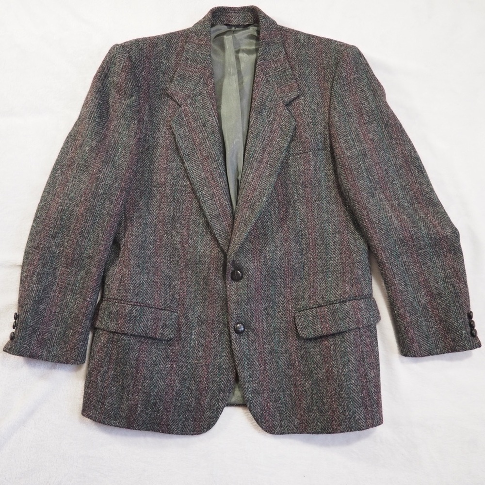 Harris Tweed Men's Herringbone Sport Coat Blazer in Gray with Subtle Red Accent